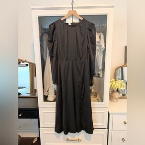 Black Long Sleeve Midi Dress